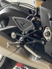 Protection Cheville Platine Repose Pieds Triumph Street Triple 765 R