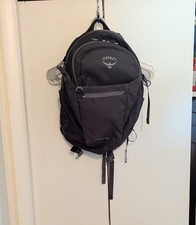 Osprey Daylite Plus 20L Backpack Gray Hiking Commuter Logo