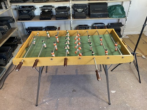 Ancien baby foot - ancien, 1960