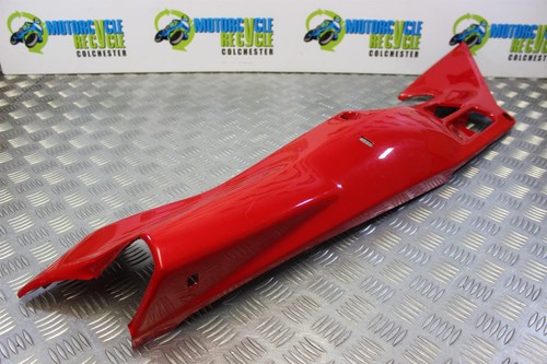 Honda vfr 750 panel tail - honda,
