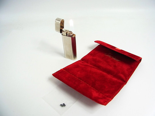 Briquet gaz cartier - à,