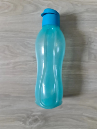 Bouteille tupperware bleu - tupperware,