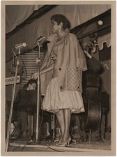 Trinidad-born Belgian singer Cecily Forde. Jazz. Music. Singing. Artist.