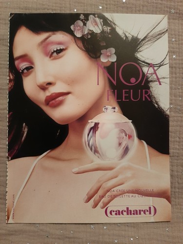 Publicité papier parfum - publicité,