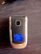 Nokia 2760 gris  A clapet  