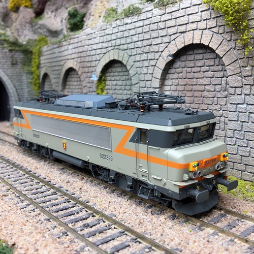 Locomotive electrique bb22399 - locomotive,