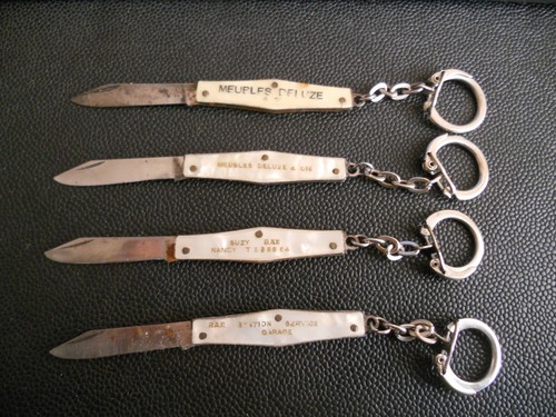 Old lot keychain mini - lot,