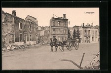 Old postcard Longuyon, horse carriage with soldier vor ruined houses 