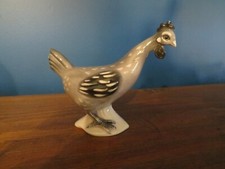 poule en porcelaine allemande