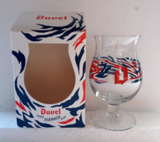 COLLECTOR , VERRE A BIERE DUVEL 33CL , " TORNADO " , ref VD149.
