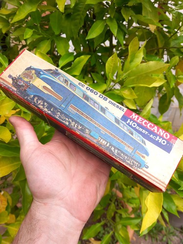 Boite locomotive diesel - boite, 060