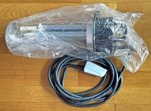 Broncolor hazy lamp base type - base,