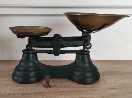 Ancienne balance anglaise - , en