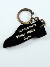 KEYCHAIN - VICTOR HUGO SHOEMAKING - Dijon - shoe, vintage 1960s -