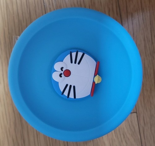 Lock doraemon - &, /