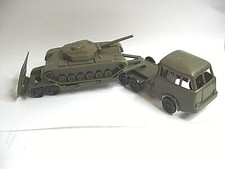 1/50 JOUET BAZAR PLASTIQUE BERLIET TBU 6 X 6  PORTE CHAR CENTURION MILITAIRE