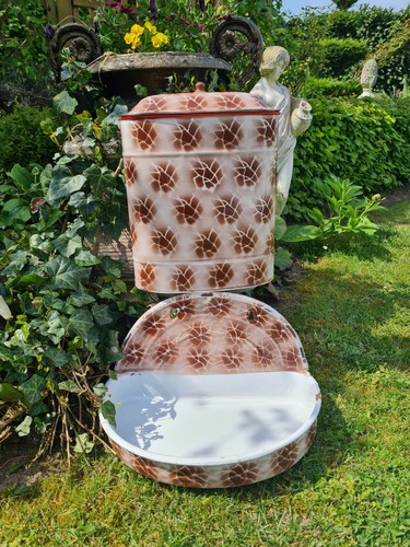 Ancienne fontaine emaillee - ancienne,