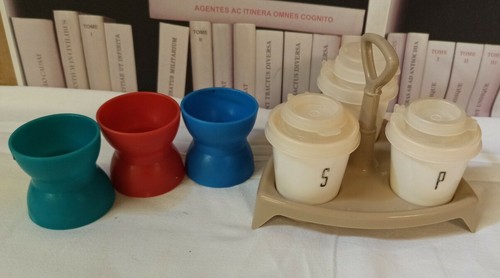 Serviteur tupperware sel - serviteur,
