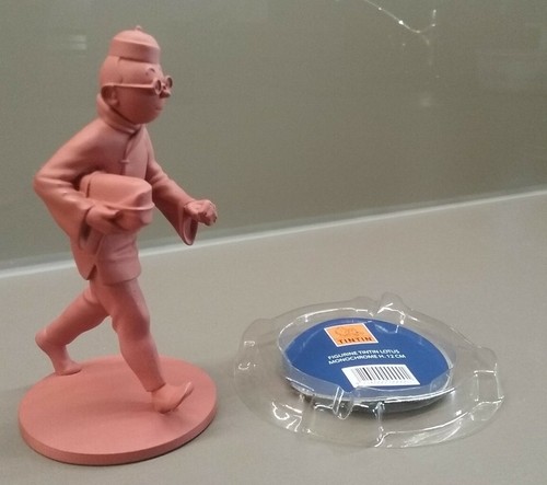 Figurine tintin lotus bleu - lotus,