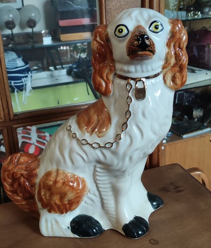 Grande statue chien