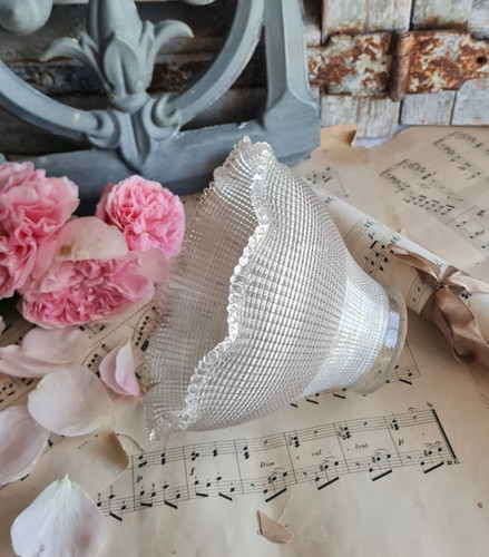 Ancienne tulipe verre lampe - ancienne, en
