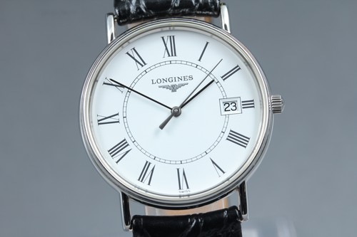 Presque comme neuve montre - [presque,