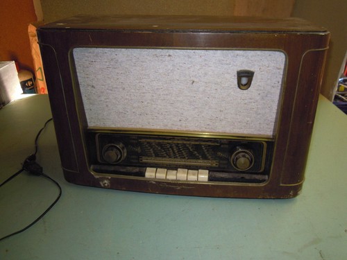Poste radio ancien grundig - poste,