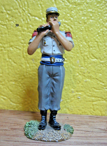Figurine hachette 39 - hachette,