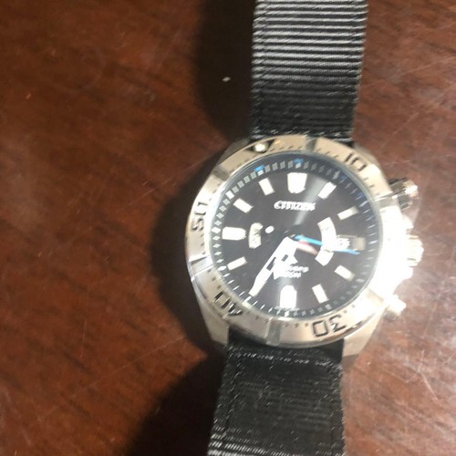 Montre chronographe solaire