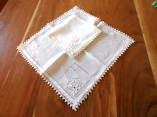 Linge ancien 2 Napperons  en