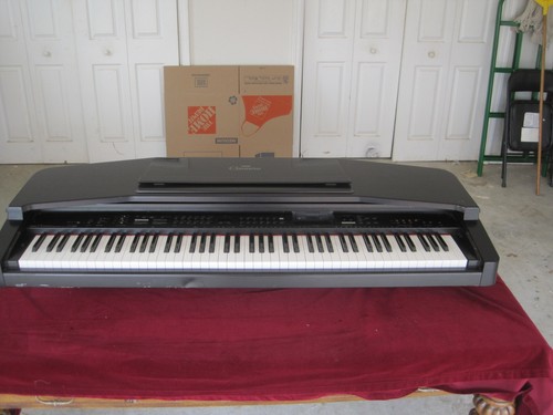 Yamaha clavinova cvp piano - cvp-55,