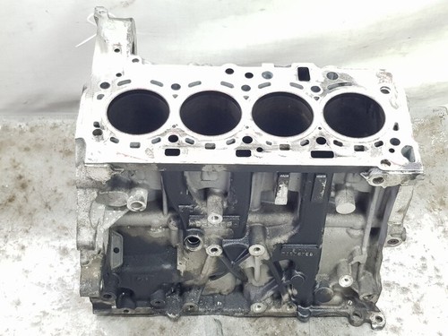 11401wa010 bloc toyota verso - toyota,