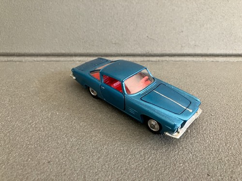 Ancienne voiture miniature - ancienne,