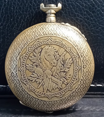 Montre ancienne mécanique - ,
