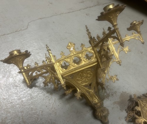 Lustre style néogothique - lustre,