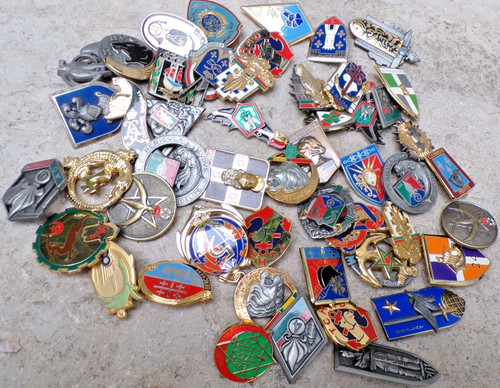Lot insignes militaires - lot,