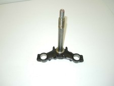 Té inférieur de fourche