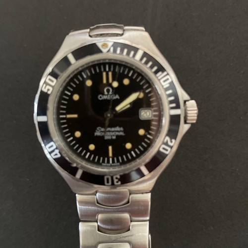 Montre quartz omega - montre, à