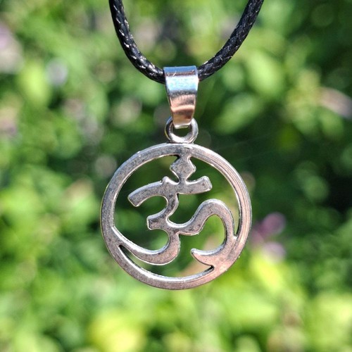 Collier aum bouddhiste - om,