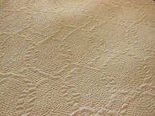 Ancien tissu blanc motif