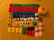 lot de plus de 90 Clipo baby