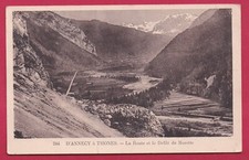 La Route et le Défilé de