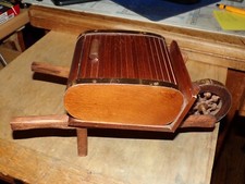 Brouette Boîte à Cigarettes /Bois et Laiton