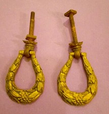 2 ANCIENNES PETITES POIGNÉES