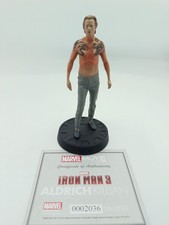 FIGURINE COLLECTION EAGLEMOSS