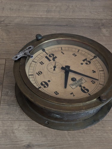 Ancienne horloge marine - , de