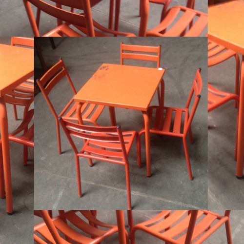 Table bistrot avec quatre - de,