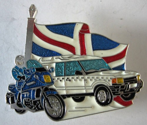 Pin tour france escorte - pin's, gb