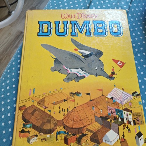 Livre dumbo walt disney