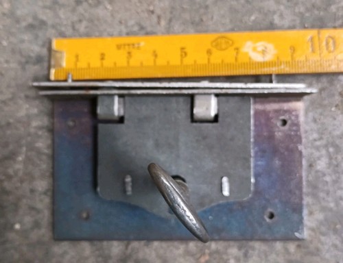 Serrure coffre ancien - serrure,